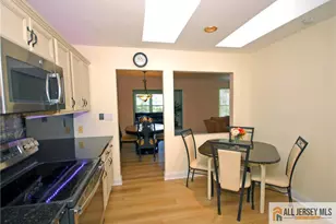 5 Surrey Ct, Monroe Township, NJ 08831 - Photo 14