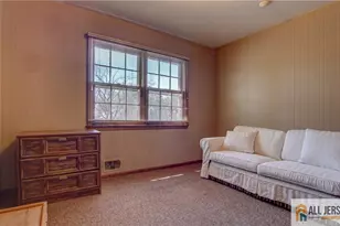 8 Valley Forge Dr, East Brunswick Township, NJ 08816 - Photo 20