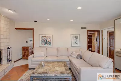 8 Valley Forge Drive, East Brunswick Township, NJ 08816 - Photo 10