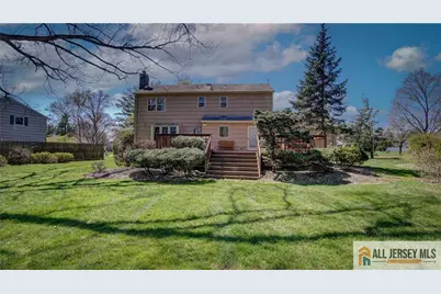 8 Valley Forge Drive, East Brunswick Township, NJ 08816 - Photo 34