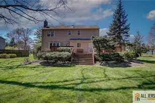 8 Valley Forge Dr, East Brunswick Township, NJ 08816 - Photo 34