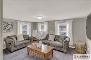 81 E Lincoln Ave, Monroe Township, NJ 08831 - Photo 4