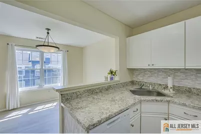 48 Tanglewood Court, South Brunswick Township, NJ 08852 - Photo 16