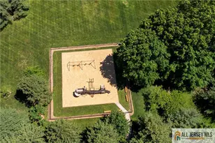 139 Dawn Ct, Old Bridge Township, NJ 08857 - Photo 36