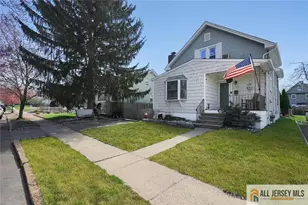 13 Buchman St, Piscataway Township, NJ 08854 - Photo 2