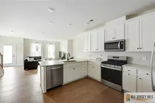 228 Peyton Pl, New Brunswick, NJ 08901 - Photo 12