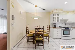 94 Calvert Ave, Edison, NJ 08820 - Photo 16