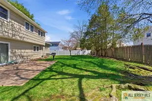 94 Calvert Ave, Edison, NJ 08820 - Photo 40