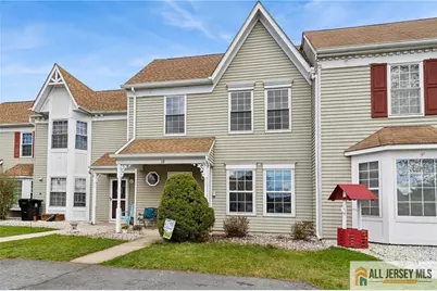38 Anderson Court, East Brunswick Township, NJ 08816 - Photo 2