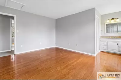 38 Anderson Court, East Brunswick Township, NJ 08816 - Photo 14