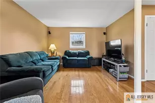 372 W Point Ave, Franklin Township, NJ 08873 - Photo 32