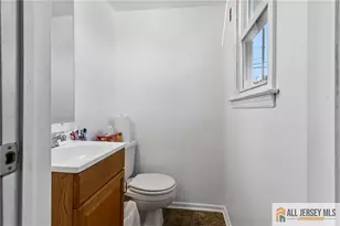 372 W Point Ave, Franklin Township, NJ 08873 - Photo 36