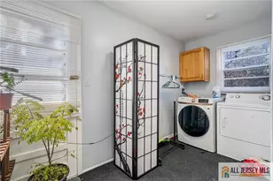 62 Laura Ave, Edison, NJ 08820 - Photo 24