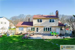 62 Laura Ave, Edison, NJ 08820 - Photo 6