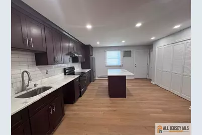 33 Mercer Street, Carteret, NJ 07008 - Photo 8