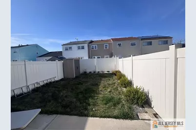 33 Mercer Street, Carteret, NJ 07008 - Photo 30