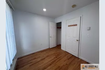 33 Mercer Street, Carteret, NJ 07008 - Photo 22