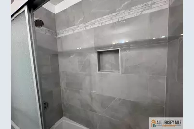 33 Mercer Street, Carteret, NJ 07008 - Photo 28