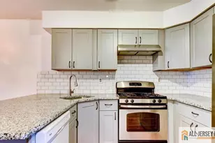 115 Salem Rd, North Brunswick Township, NJ 08902 - Photo 4