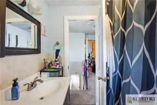566 Chapman St, Hillside, NJ 07205 - Photo 22