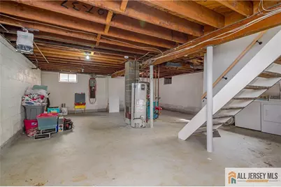 8 Fitzsimmons Avenue, Middlesex, NJ 08846 - Photo 14