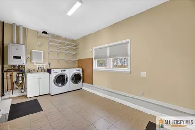 107 Finnegans Lane, South Brunswick Township, NJ 08824 - Photo 18