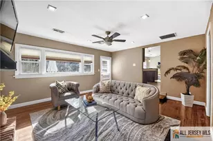 107 Finnegans Ln, South Brunswick Township, NJ 08824 - Photo 16