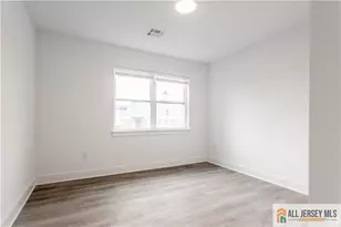 1025 Raritan Rd, Clark Township, NJ 07066 - Photo 16