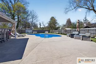 591 Barron Ave, Woodbridge Township, NJ 07095 - Photo 28