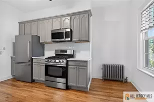 591 Barron Ave, Woodbridge Township, NJ 07095 - Photo 14