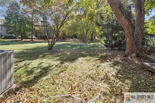 10 Brookline Ct, Montgomery Township, NJ 08540 - Photo 28