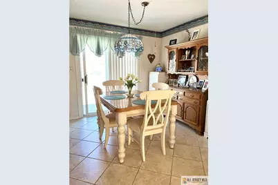 206 Oakmanor Parkway, South Plainfield, NJ 07080 - Photo 6