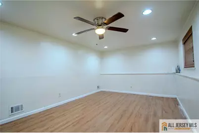 19 Hyde Avenue, Iselin, NJ 08830 - Photo 16