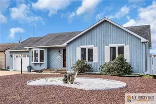 11 Parkers Point Blvd, Lacey, NJ 08731 - Photo 4