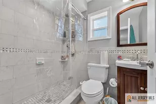 30 Paul St, Fords, NJ 08863 - Photo 14