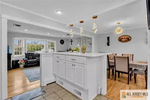 5 Travis Ct, Monroe Township, NJ 08831 - Photo 22