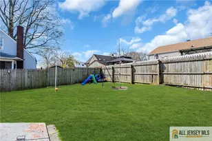 25 Woodview Ave, Fords, NJ 08863 - Photo 32