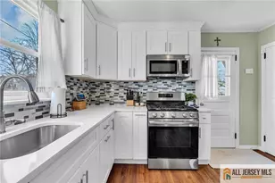 25 Woodview Ave, Fords, NJ 08863 - Photo 12