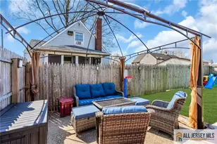 25 Woodview Ave, Fords, NJ 08863 - Photo 30