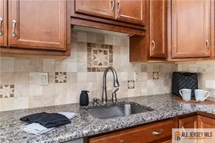480 Fairton Dr, Monroe Township, NJ 08831 - Photo 10