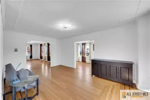 14 Albourne St, South River, NJ 08882 - Photo 8