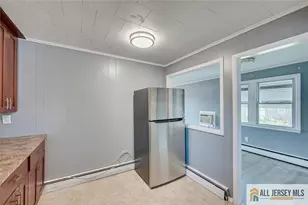 144 Bond St, Iselin, NJ 08830 - Photo 20