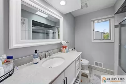 121 W Hill Road, Colonia, NJ 07067 - Photo 18