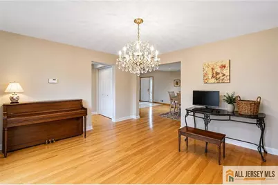 121 W Hill Road, Colonia, NJ 07067 - Photo 10