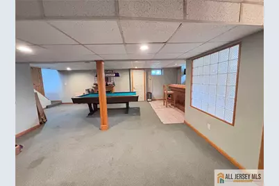 121 W Hill Road, Colonia, NJ 07067 - Photo 36
