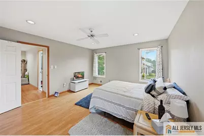 121 W Hill Road, Colonia, NJ 07067 - Photo 22