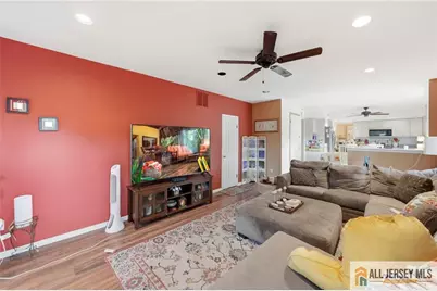 121 W Hill Road, Colonia, NJ 07067 - Photo 16