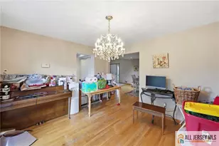 121 W Hill Rd, Colonia, NJ 07067 - Photo 30