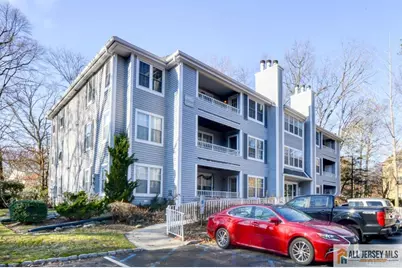 1909 Tanglewood Court, Helmetta, NJ 08828 - Photo 2