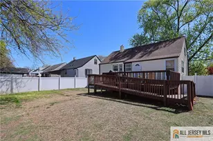196 Worth St, Iselin, NJ 08830 - Photo 24